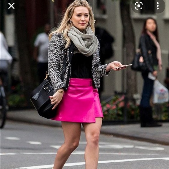 Y2K Pink Mini Skirt - Picture 7 of 11